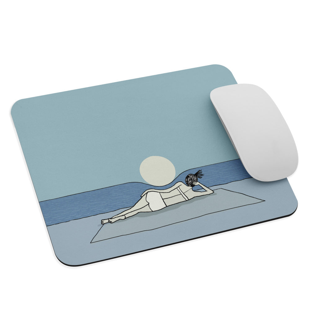 Sinking moon Mouse pad